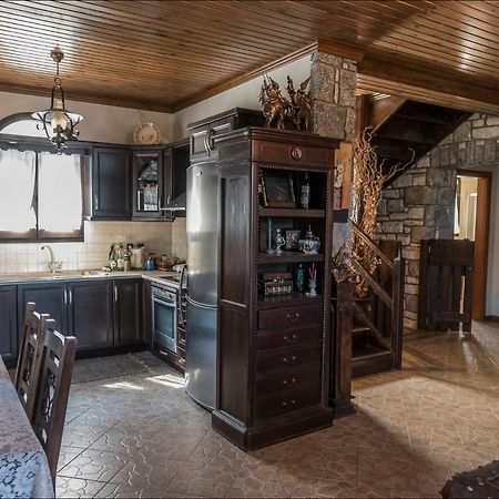 فيلا Stone Mansion Anavryti, Αμα 20569 ميستراس المظهر الخارجي الصورة