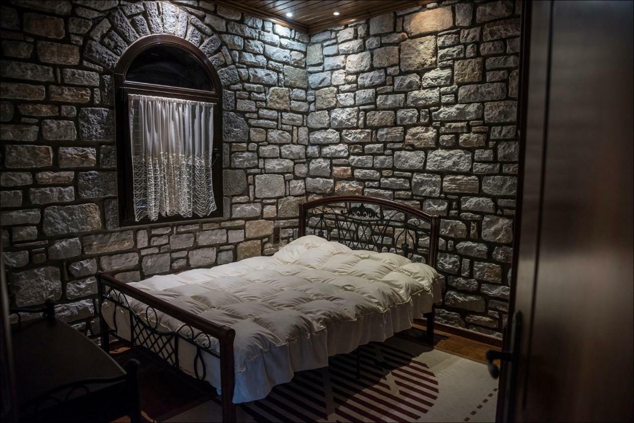 فيلا Stone Mansion Anavryti, Αμα 20569 ميستراس المظهر الخارجي الصورة