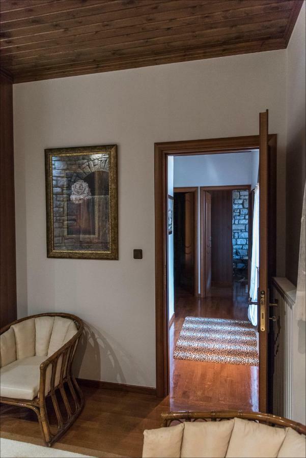 فيلا Stone Mansion Anavryti, Αμα 20569 ميستراس المظهر الخارجي الصورة