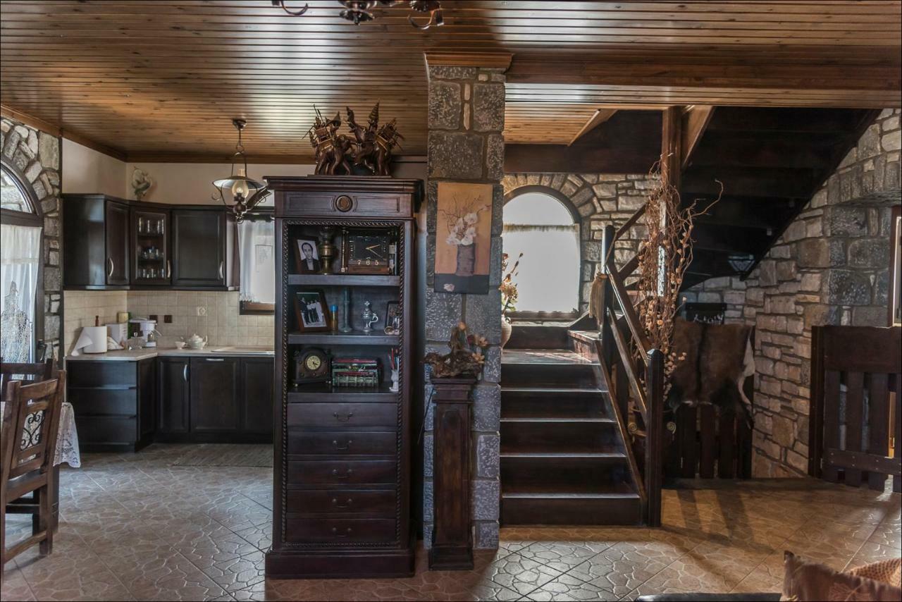 فيلا Stone Mansion Anavryti, Αμα 20569 ميستراس المظهر الخارجي الصورة